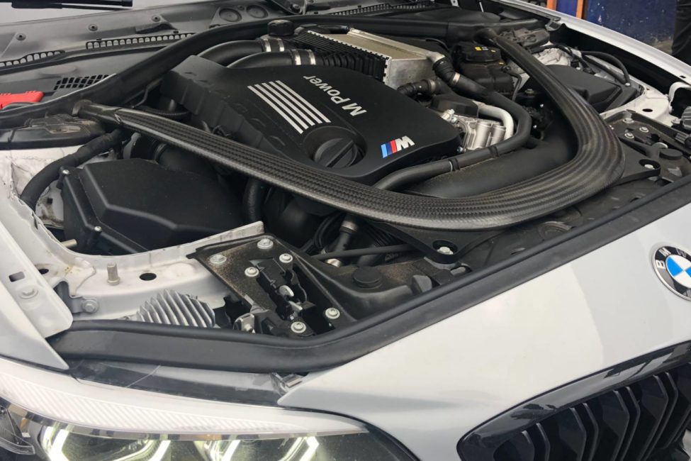 Motor S55 de BMW M2Competition